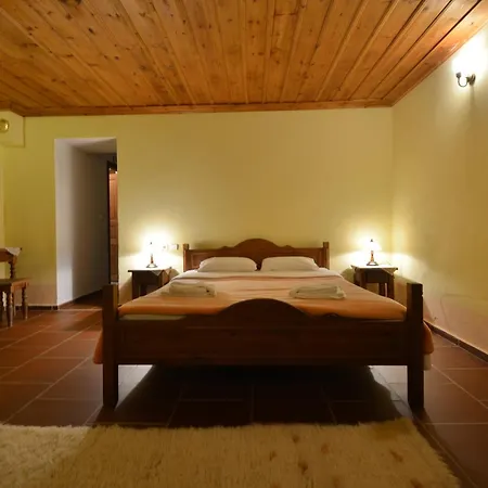 Milos - Prespa 게스트하우스 Mileon